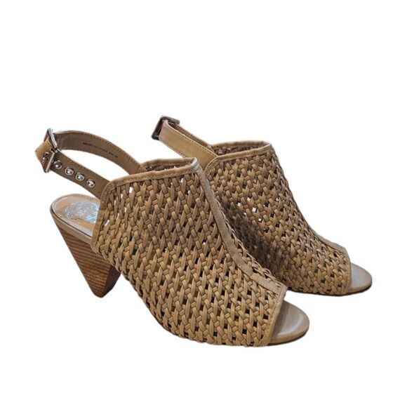 Vince Camuto Sandals Eiana Caged Peep Toe Lattice Pyramid Heels Size 8M/38 Beige - Picture 3 of 9